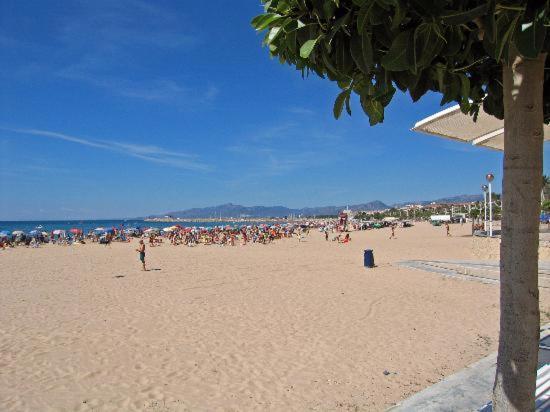 Sunflat Holidays Vila Beach Economic Aparment Cambrils Buitenkant foto